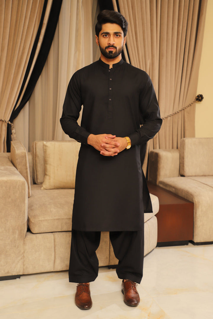 Men’s Classic Black Shalwar Kameez – Premium Blended Fabric